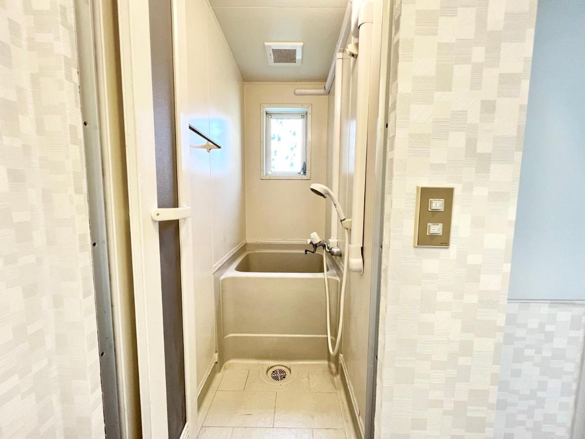 Tranquil House With 3 Bedrooms 7Min To Metro Straight To Shinjuku And Shibuya Токио Экстерьер фото