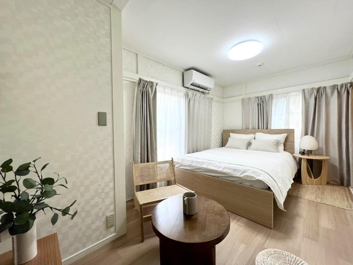 Tranquil House With 3 Bedrooms 7Min To Metro Straight To Shinjuku And Shibuya Токио Экстерьер фото